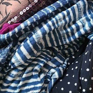 7 Items Large Mystery Box